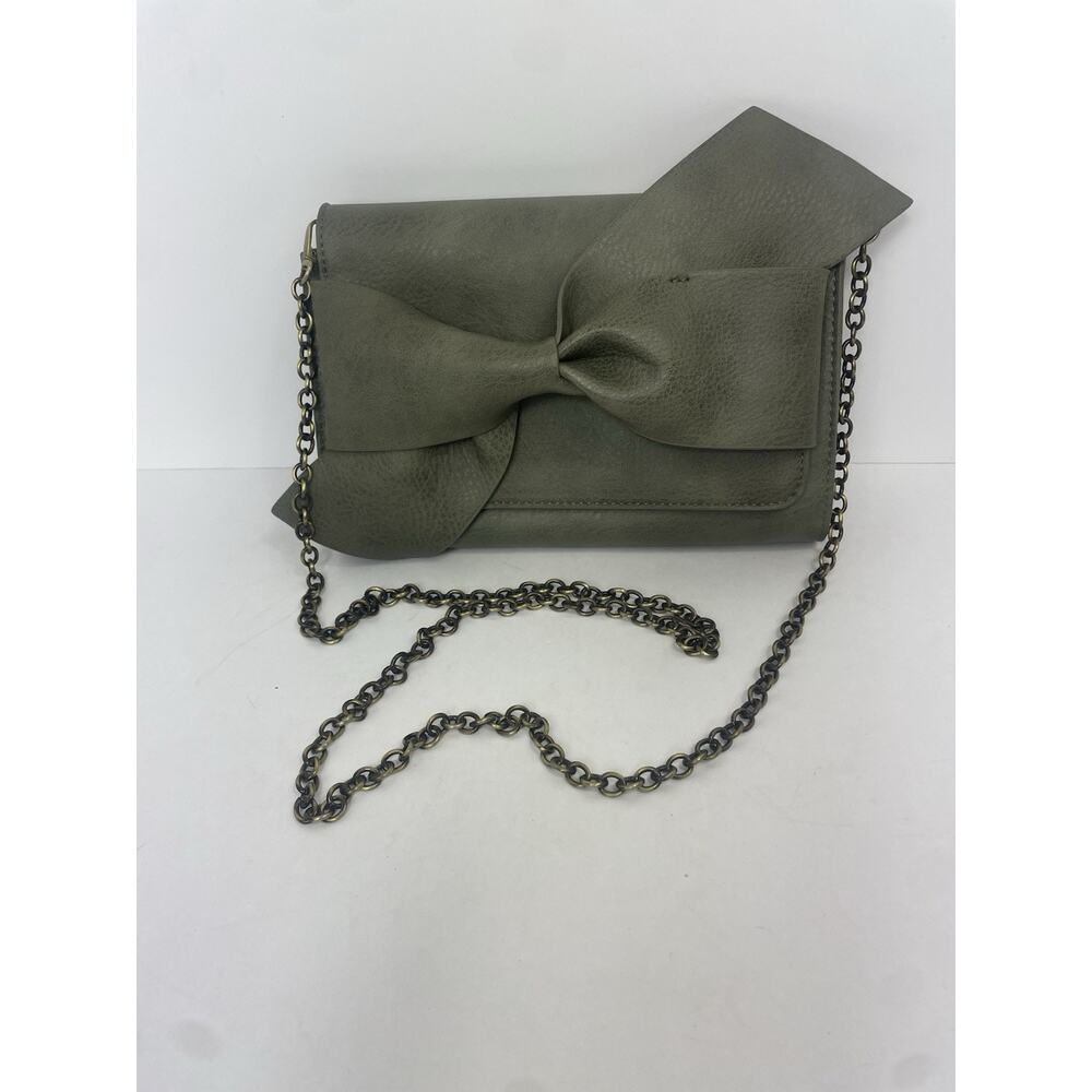 Anthropologie Bella Bow Vegan Leather Crossbody/ Clutch Chain Strap Bag EUC - Picture 2 of 9